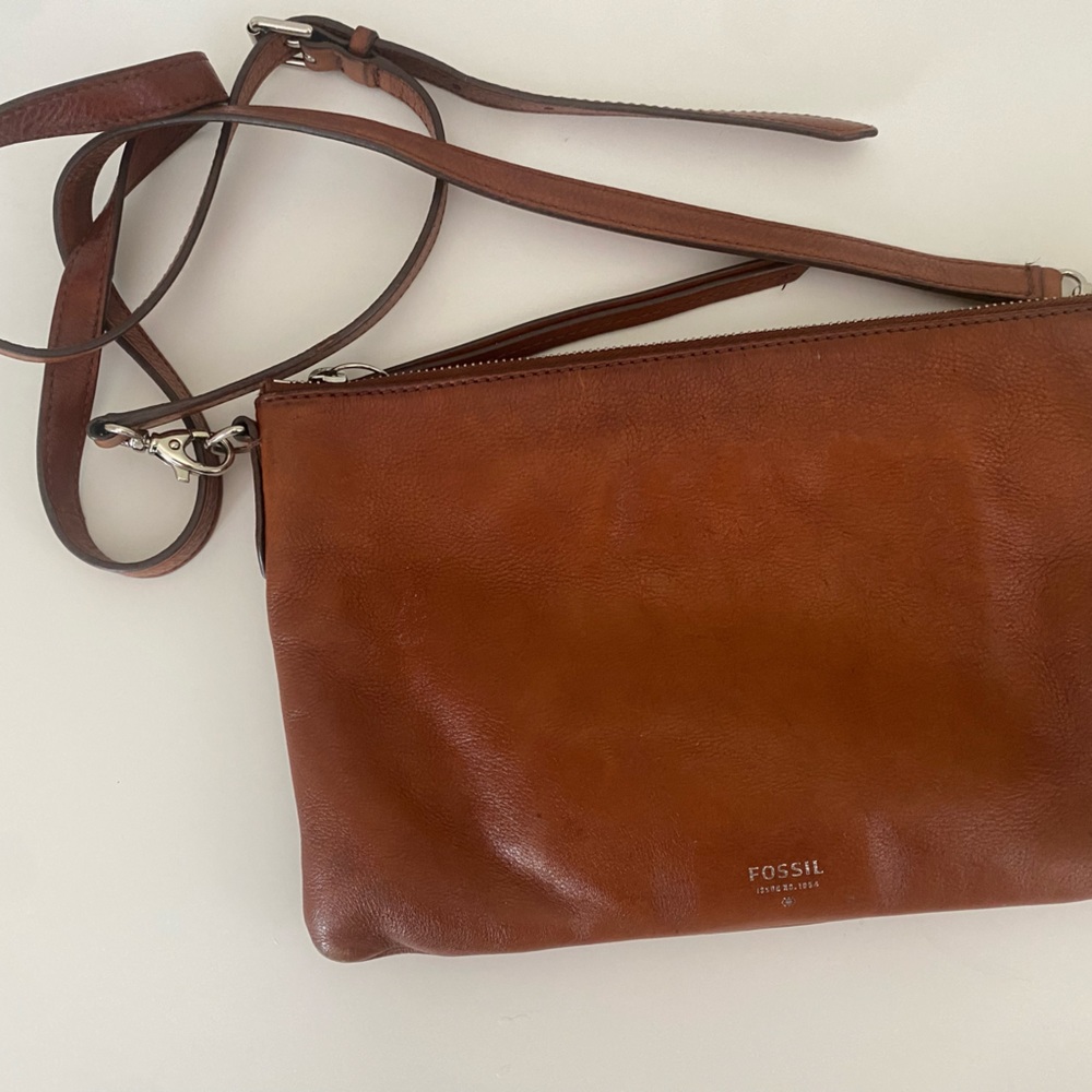 Fossil purse
